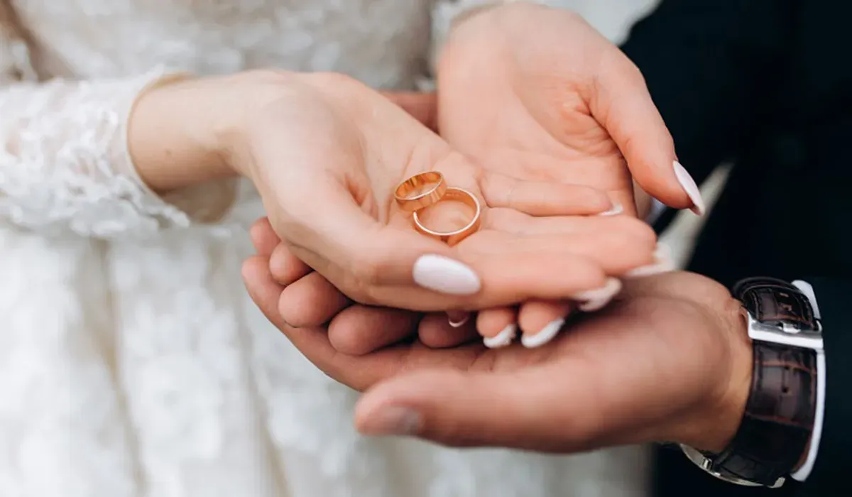 cặp nhẫn cưới cho các cặp đôi